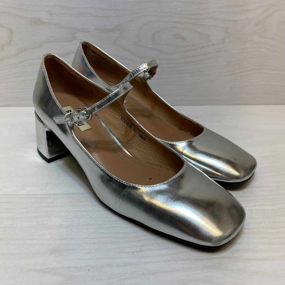 Bibi Lou Cardiff Heel Pumps Women's Size 8 Metallic Silver Comfort Square Toe